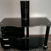 میز تلوزیون شیشه ای