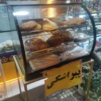 گرم کن پیراشکی 6 سینی در حد نو