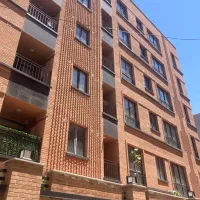 پاسداران ۱۲۱ متر ۳ خوابه/۲ بارکینگ/زیر قیمت فوری