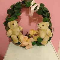 حلقه عروسک و برگ