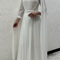 لباس عقد و بله برون