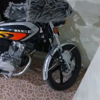موتور سیکلت باسل