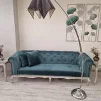 آباژور ایستاده شیک وسالم.مناسب پذیرایی واتاق نشیمن