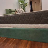 تشک و باکس یک نفره در حد نو طبی