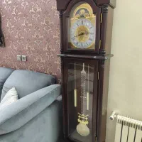 ساعت ایستاده