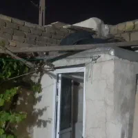یک عدد چوب دختراش ۴متر بیشتره
