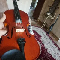 ویولن تی اف۱۴۲