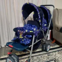 کالسکه دوقلو