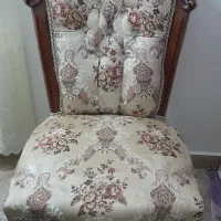 صندلی سلطنتی چوب خالص وپارچه نو خوشکل کار نکرده