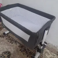 تخت کنارمادر