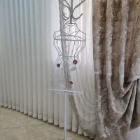 چوب لباسی ایستاده مدل مانکن