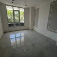 نیازبه پرستار برای امور منزل بچه داری کنار مادر