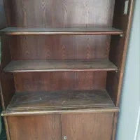 قفسه چوبی کتاب