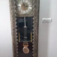 ساعت ایستاده برنجی
