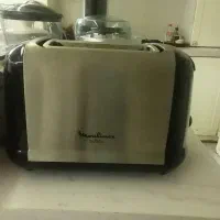 خانه واشپزخانه وکلیه لوازم منزل