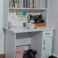 میز تحریر سالم و نو