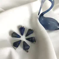 آویز گردنبند لاجورد