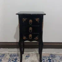 میز تلفن چوبی در حد نو وکاملا سالم وشیک