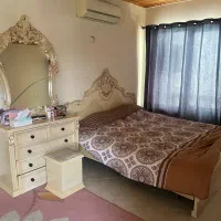 سرویس خواب تمام چوب با تشک و کفی جک دار ۲ پاتختی