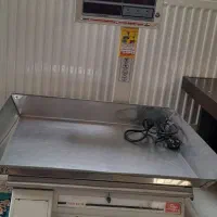 تعدادی وسیله مغازه میوه فروشی..