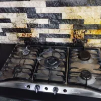 گاز و هود مارک اخناوان سالم
