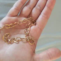 دستبند ۵۰ زیر تابلو