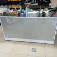 ویترین مغازه