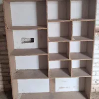 قفسه چوبی
