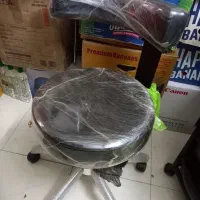 همه یکجاوباهم صندلی تابوره و اصلاح و استند لاک