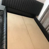 فروش تخت و ۱مبل ۳نفره