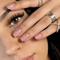 کاشت و اکستنشن مژه