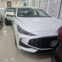 MGچین سانروف دار