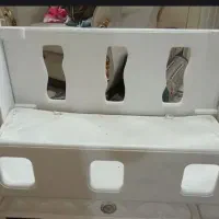 تخت نوزادی به همراه تشک