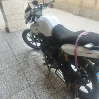 آپاچی 180