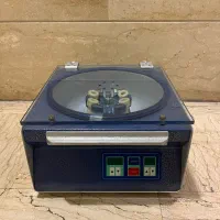دستگاه سانتریفیوژ