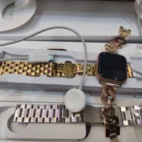 اپل واچ SE 44mm طلایی در حد آکبند (باتری ۱۰۰٪)