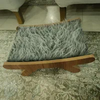 تخت گربه و سگ