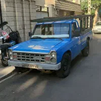 نیسان وانت ۸۱