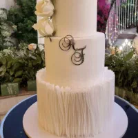 آموزش کیک و شیرینی