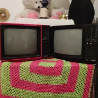 تلویزیون قدیمی و دکوری