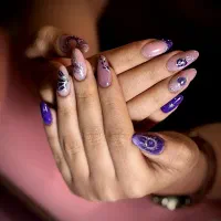 کاشت ناخن