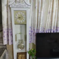 ساعت ایستاده زیبا