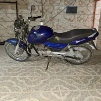 موتور سیکلت پورسار ۸۴