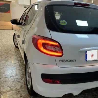 پژو ۲۰۷ پانا فول