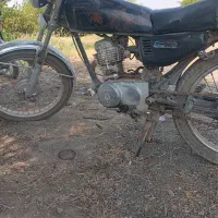 موتورسیکلت فروشی