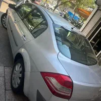 فروش مگان ۲۰۰۰ مدل ۹۱