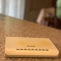 مودم  ADSL بی‌سیم زایکسل مدل Zyxel P-660HW