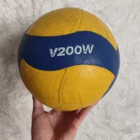 توپ والیبال