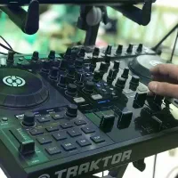 اجرای دیجی dj اقتصادی تا عروسی