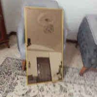آینه ی قاب فلزی